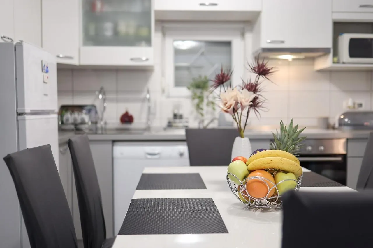 Two Bedroom Apartment Sunset Vir