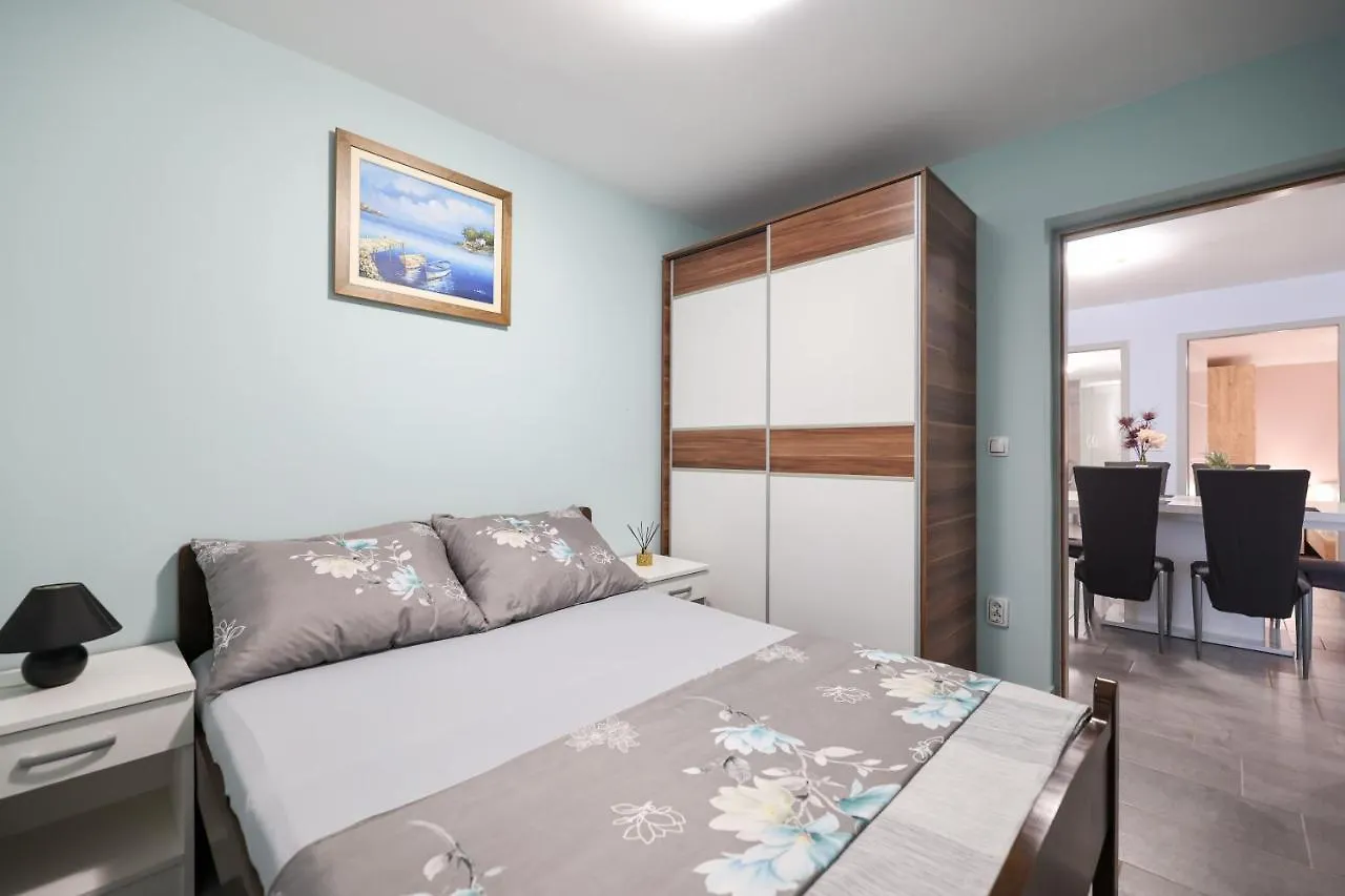 Two Bedroom Apartment Sunset Vir