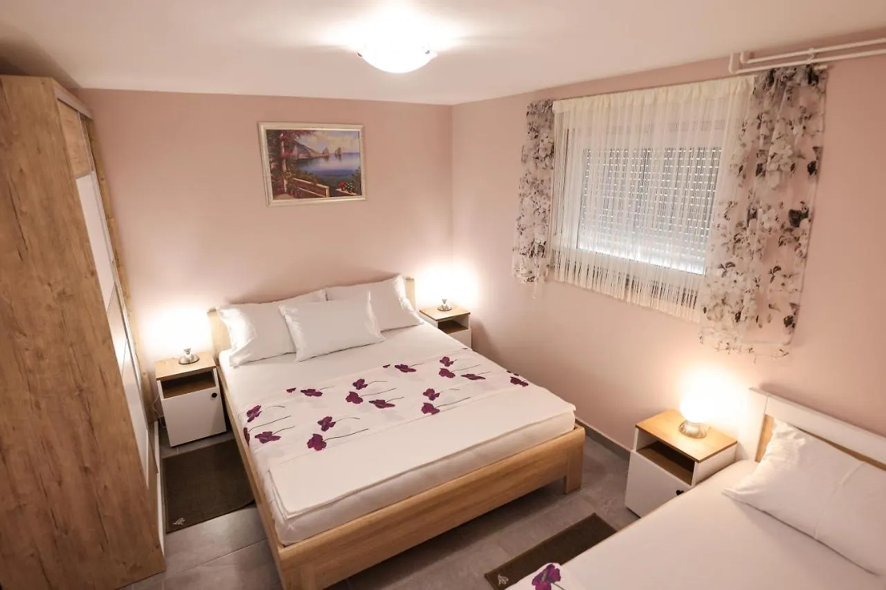 Two Bedroom Apartment Sunset Vir